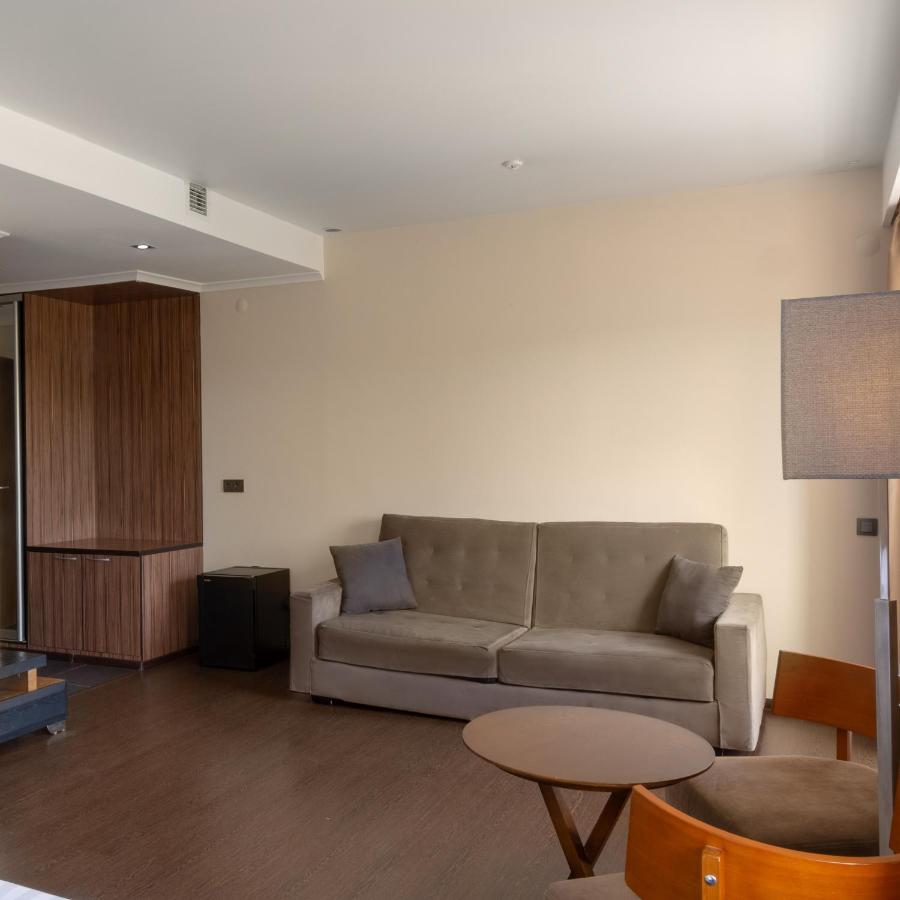 Park House Hotel Barmashino Exterior photo
